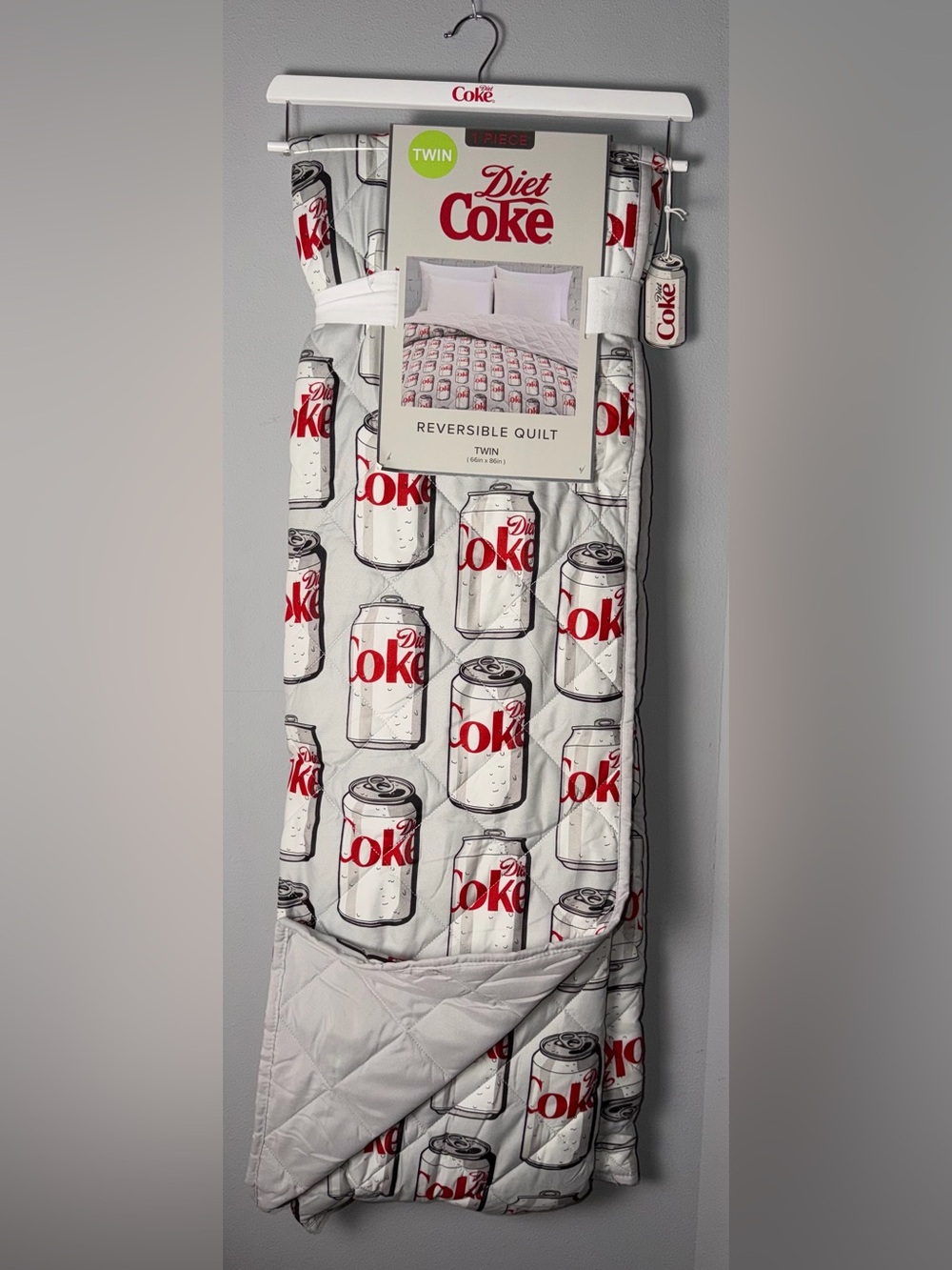 Coca Cola Diet Coke Can Print Twin Quilt - White and Red